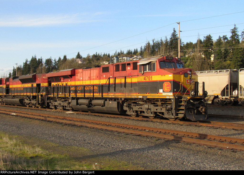 KCSM 4761 ES44AC